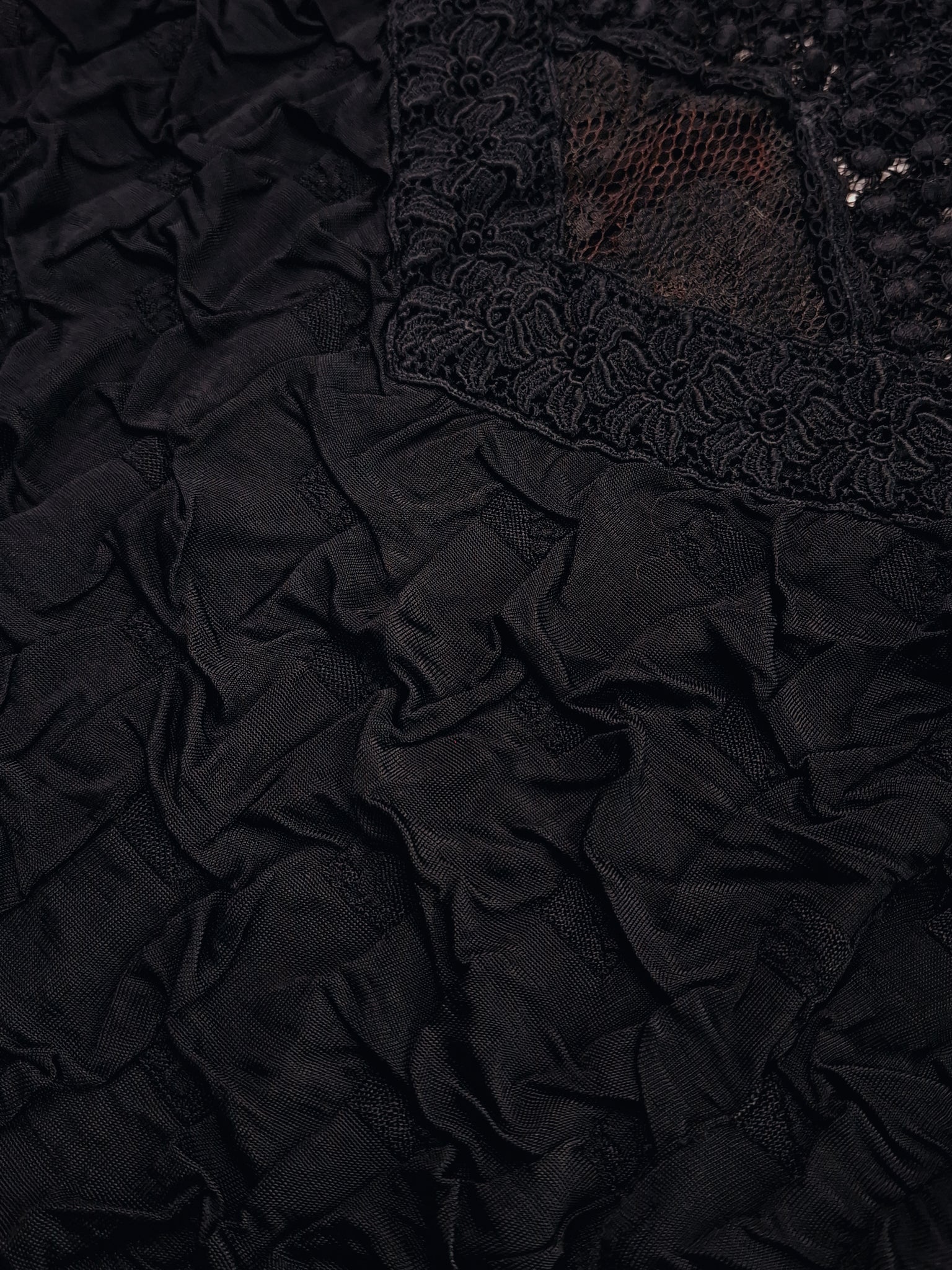 Norma Vintage _cloqué & lace dresses