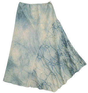 Norma Vintage _blue flowers skirt