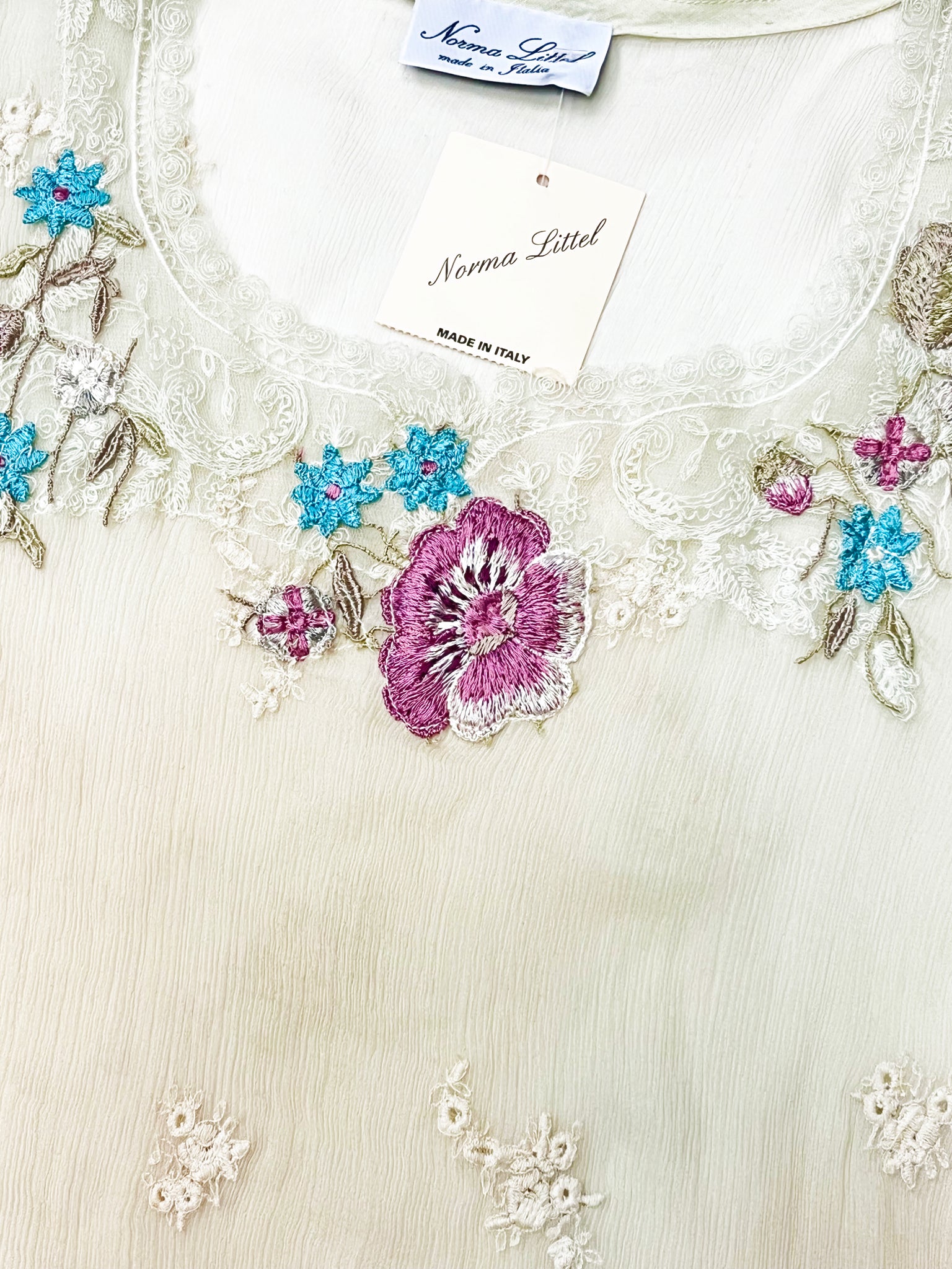Norma Vintage _flowers t-shirts