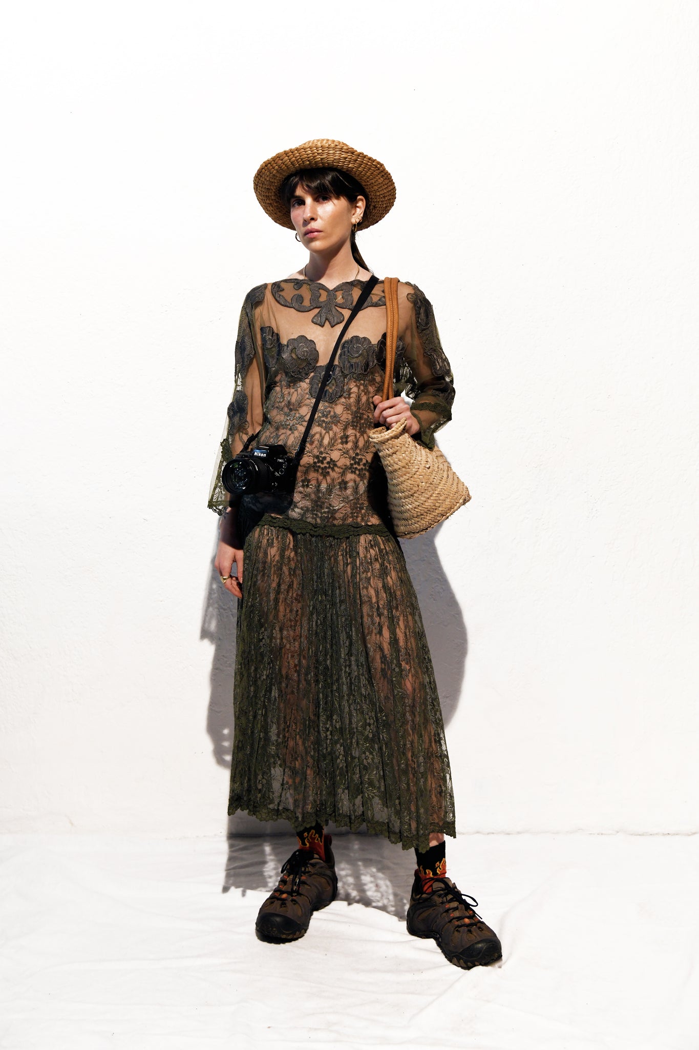 Norma Vintage _green lace dress