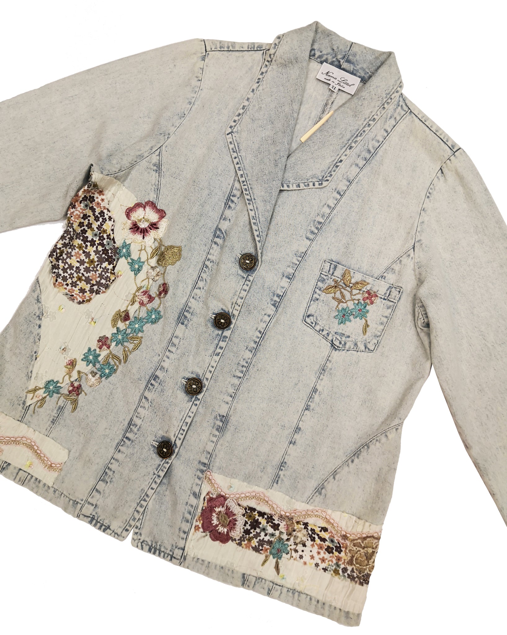 Norma Vintage _flowers denim jacket