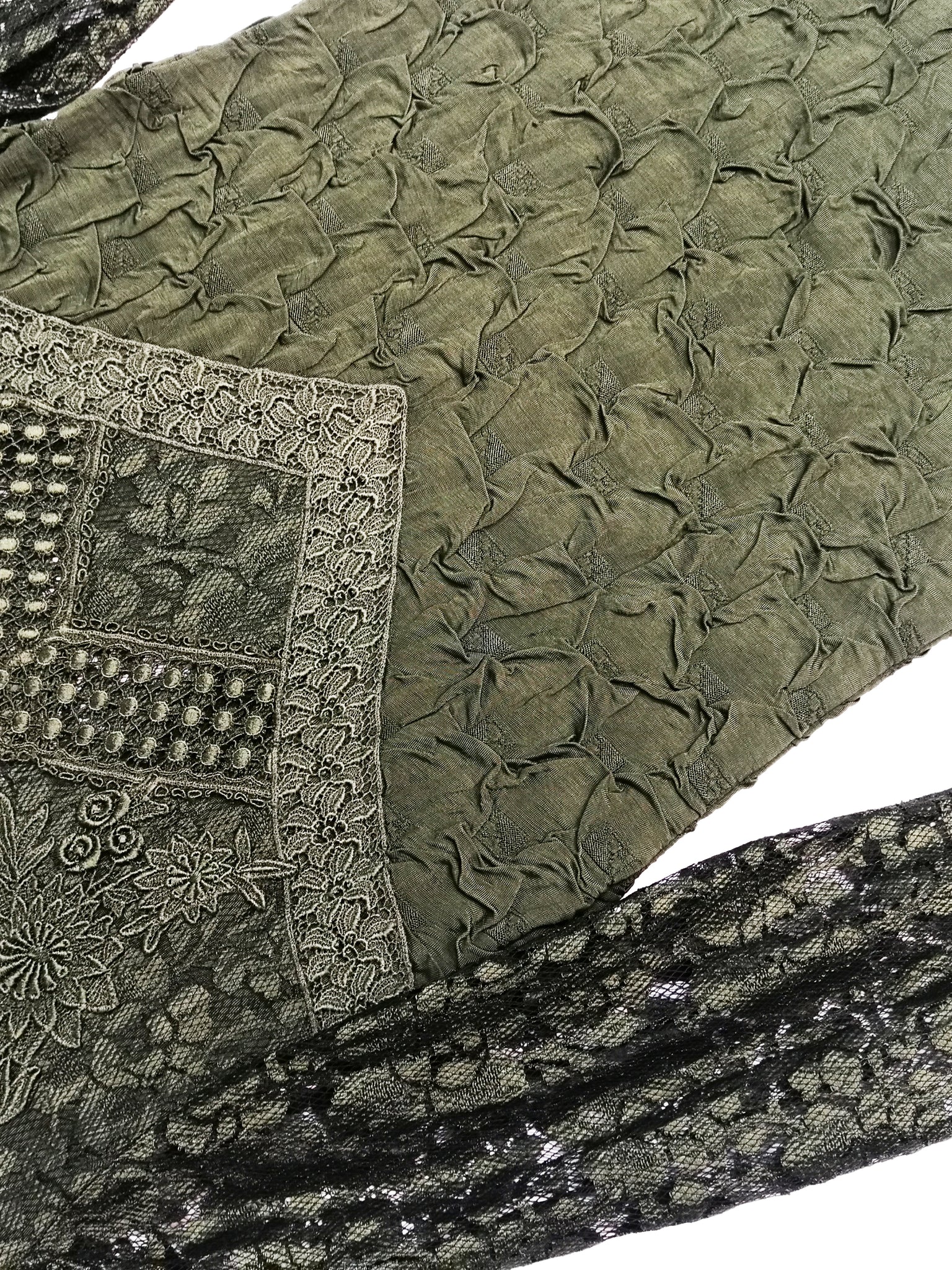 Norma Vintage _cloqué & lace dresses